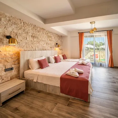 Talles Comfort Hotel Çeşme