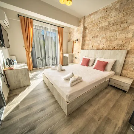 Talles Comfort Hotel